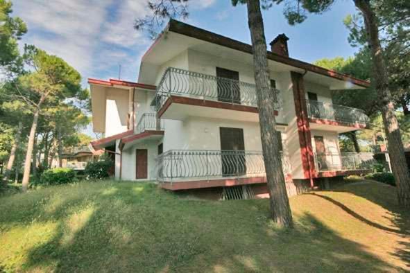 Villa Flamicia Pt 利尼亚诺萨比亚多罗 外观 照片